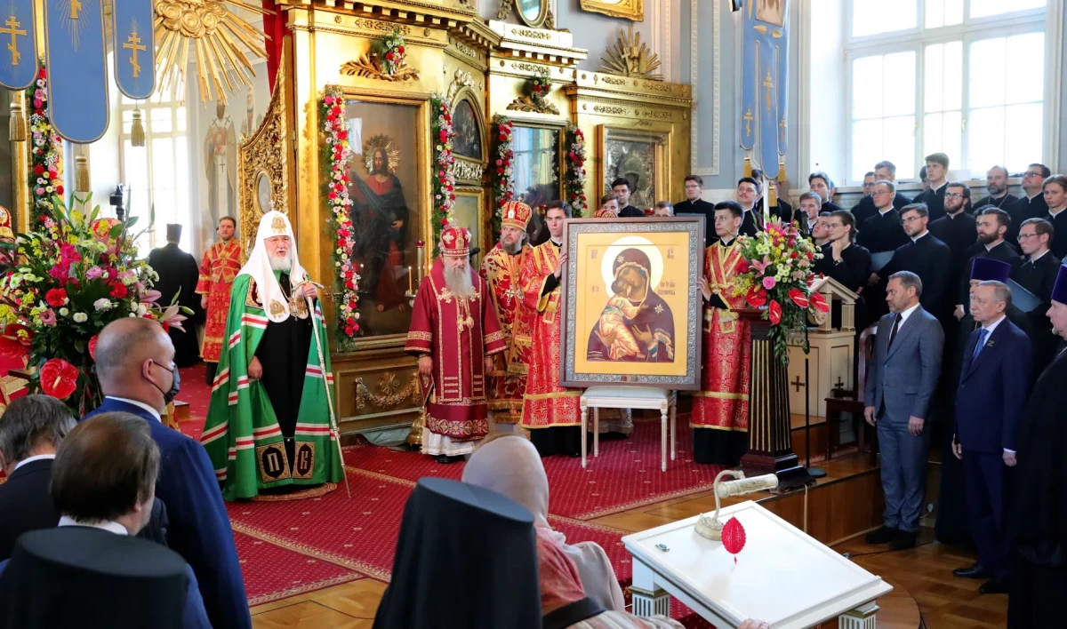 В Петербурге прошли торжества по случаю 300-летия духовного образования - tvspb.ru