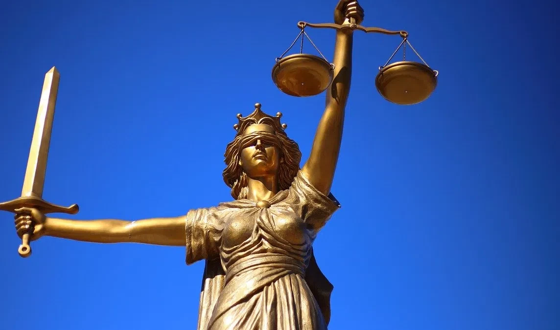 Более 900 штрафов получили нарушители COVID-правил в Петербурге с начала пандемии - tvspb.ru