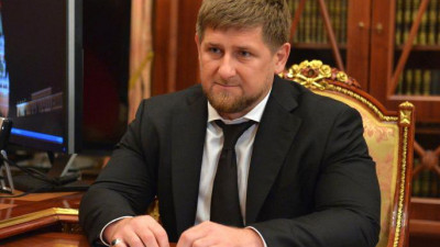 Роскомнадзор дал Facebook месяц на объяснение причины блокировки аккаунта Кадырова