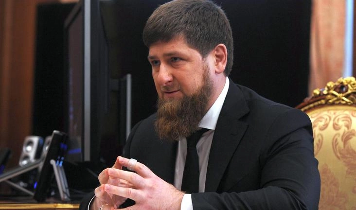 Кадыров записал видеообращение после конфликта Нурмагомедова и Тимати - tvspb.ru