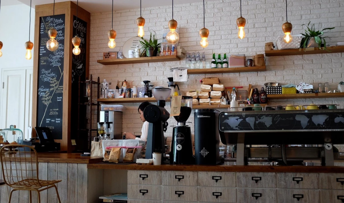 Бизнес просит разрешить общепиту и торговле работать без перчаток - tvspb.ru