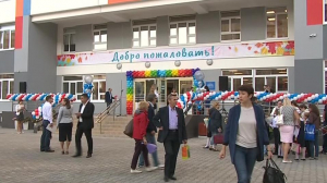 В Калининском районе открыли новый корпус школы № 619