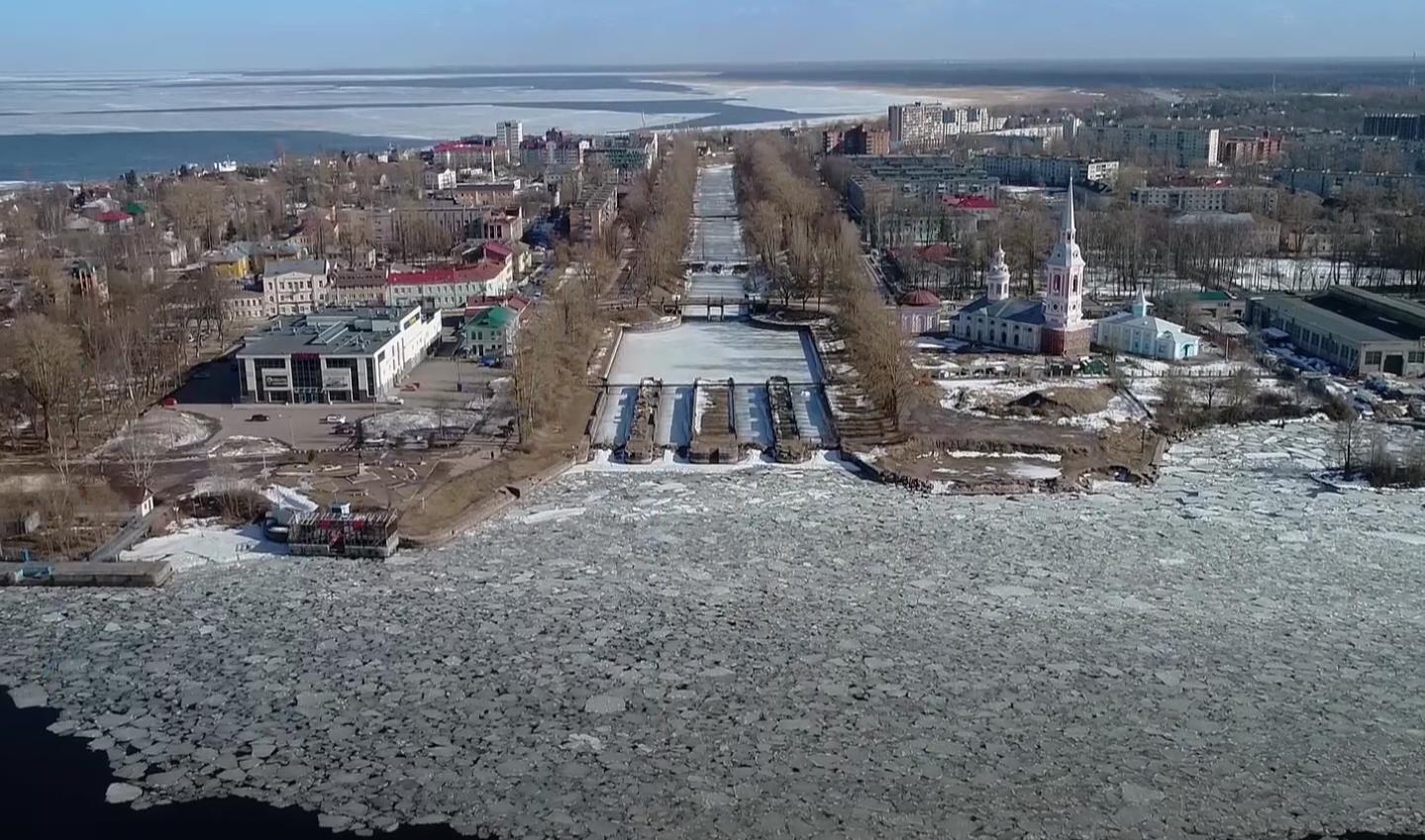 Строительство ладожского и вышневолоцкого каналов. Новая Ладога канал. Строительство Ладожского канала. Шлюзы Ладожского канала. Прорытие Ладожского канала картина.