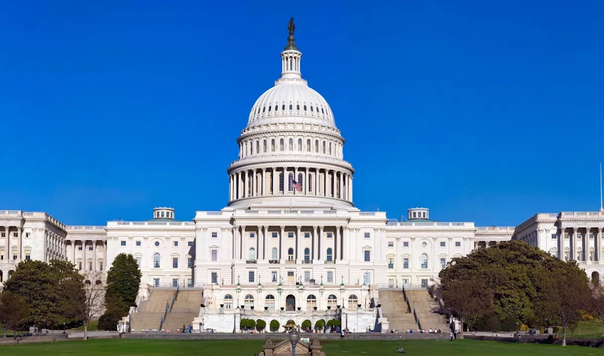 Американский бизнесмен Сакс обвинил США в препятствии мирному процессу на Украине - tvspb.ru