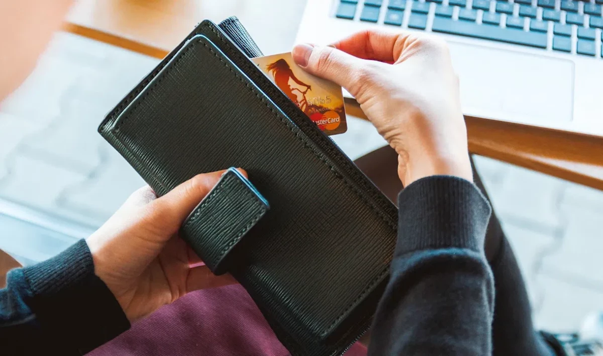 В России могут ввести обязательную к возврату сумму при хищении средств у клиентов - tvspb.ru