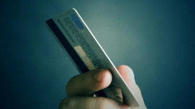 Эксперт рассказал о рисках оформления карт UnionPay