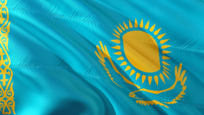 Президент Казахстана прибыл с первым официальным визитом в Россию