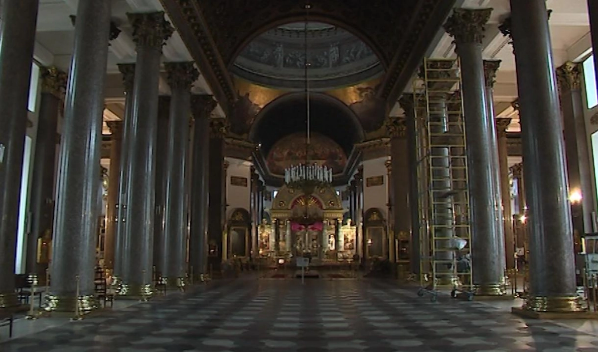 Храмы Петербургской епархии будут закрыты для прихожан с 14 по 19 апреля - tvspb.ru