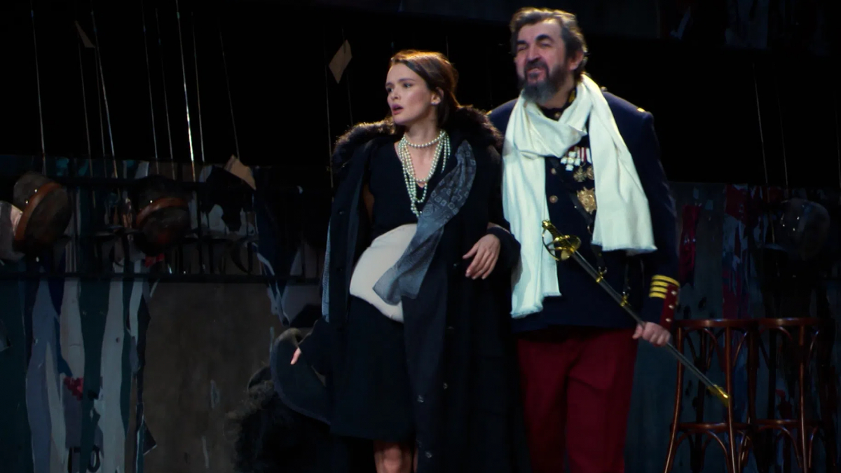 сирано де бержерак чурсин спектакль. сирано де бержерак мхт. сирано де бержерак мхт им чехова. паулина андреева сирано де бержерак. паулина андреева сирано де бержерак.