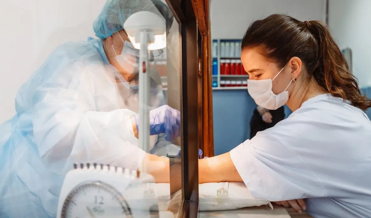 Петербургские медучреждения могут расширить спектр услуг для жителей Брянской и Ростовской областей, имеющих квоты на лечение - tvspb.ru