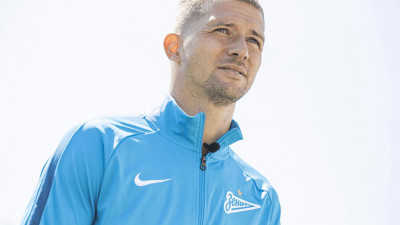 «Зенит» продлил контракт с голкипером Михаилом Кержаковым