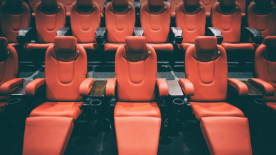 Кинотеатры могут возобновить работу в России уже с 15 июля