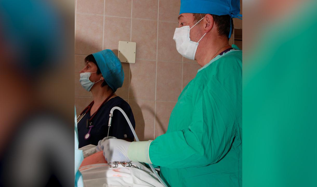 Хирурги Елизаветинской больницы удалили гигантскую кисту