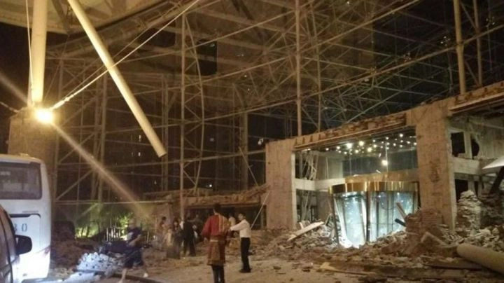 В Китае после землетрясения рухнул отель с двумя тысячами постояльцев - tvspb.ru