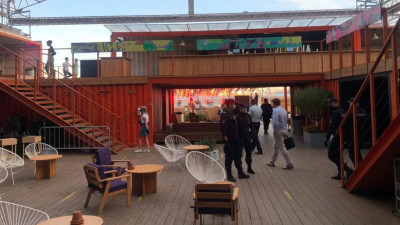 Работу концертных площадок на Васильевском острове ограничили из-за нарушений антиковидных требований