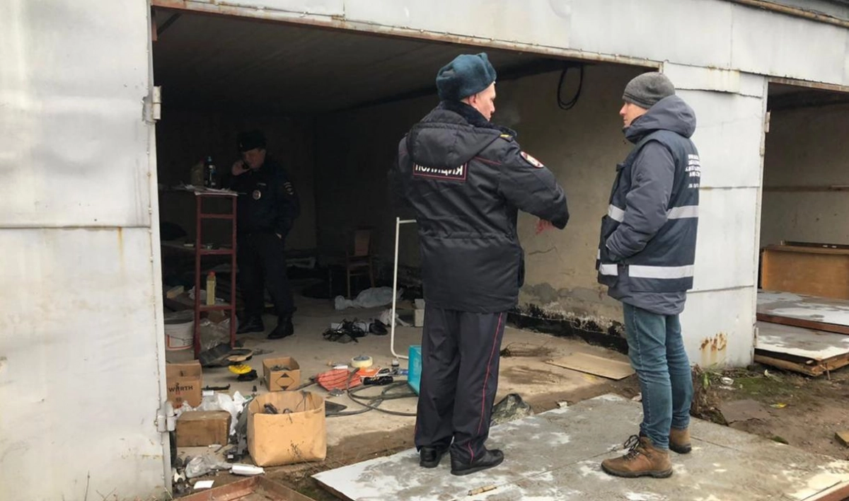 В Петербурге при сносе гаражей нашли две гранаты - tvspb.ru