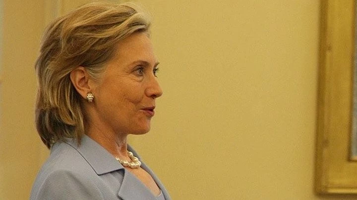 Клинтон обвинила Трампа в подстрекательстве российских хакеров перед выборами - tvspb.ru