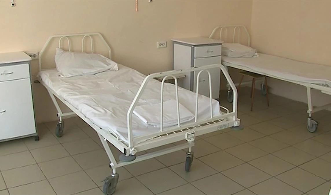 В стационарах Петербурга, принимающих пациентов с COVID-19, свободно до 30% коек - tvspb.ru