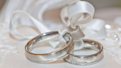 В Совфеде предложили признавать длительное сожительство фактическим браком