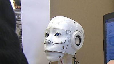 Юные инженеры и робототехники в Петербурге спорят за «детскую Нобелевскую премию». Репортаж