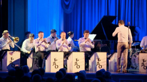 «Настроение индиго»: Большой джазовый оркестр с программой к 120-летию Дюка Эллингтона
