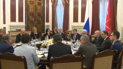 Вячеслав Макаров встретился с генеральными консулами 11 стран