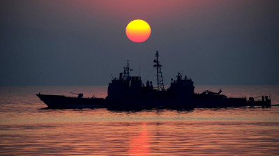 Украинским морякам продлили арест на три месяца