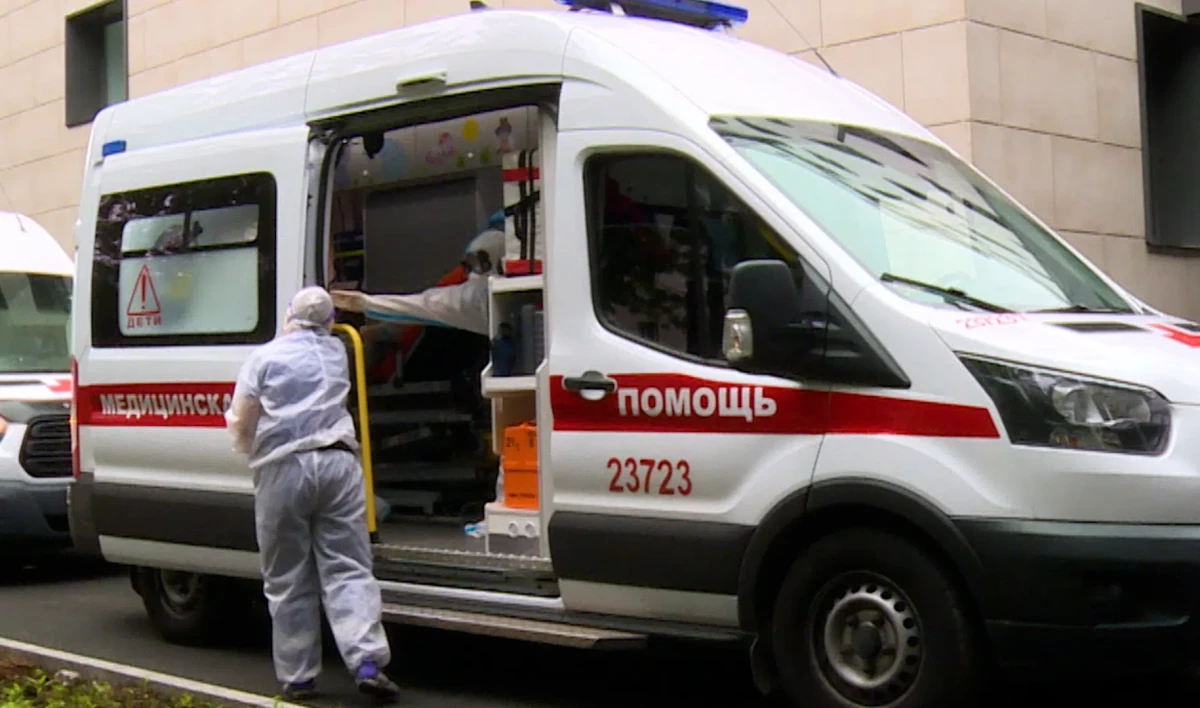 В Петербурге за сутки госпитализировали 753 человека с COVID-19 - tvspb.ru