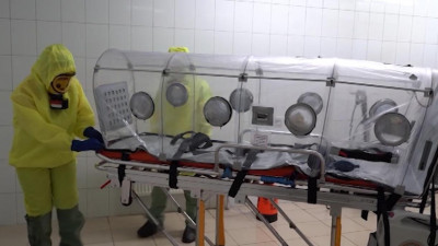 Резкий скачок смертности от COVID-19 в Петербурге объяснили шестидневной статистикой