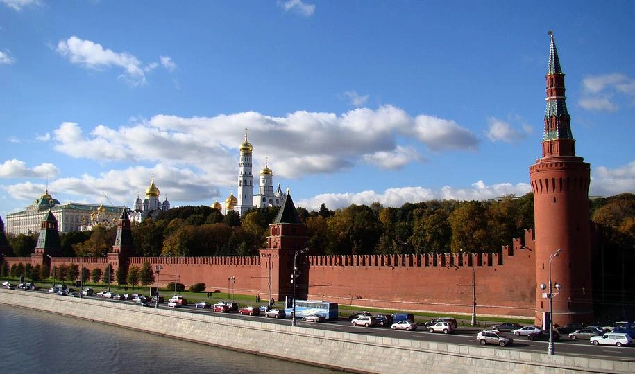 В Кремле отреагировали на возможное приглашение России на саммит G7 - tvspb.ru