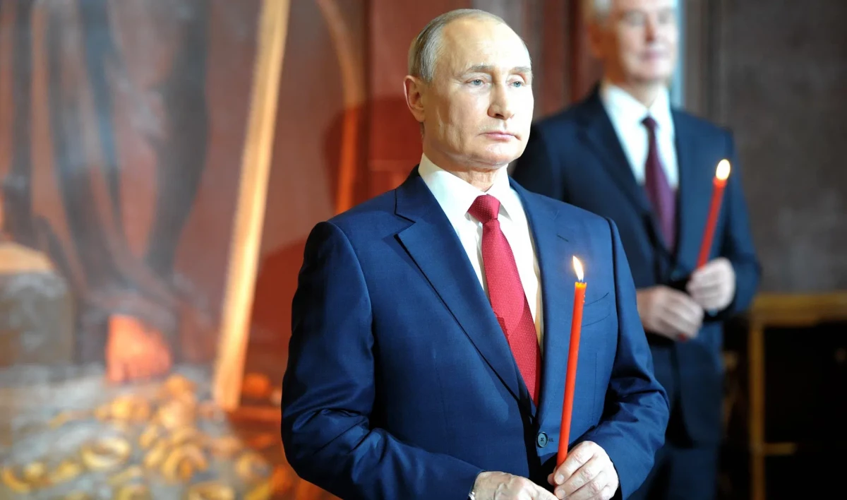 Владимир Путин посетил пасхальное богослужение в храме Христа Спасителя - tvspb.ru