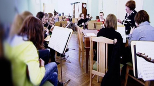 Знакомимся с юными музыкантами русского народного оркестра