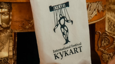Фестиваль «КукАрт-2017» откроется 22 июня постановкой «Горько-медовая фотография»