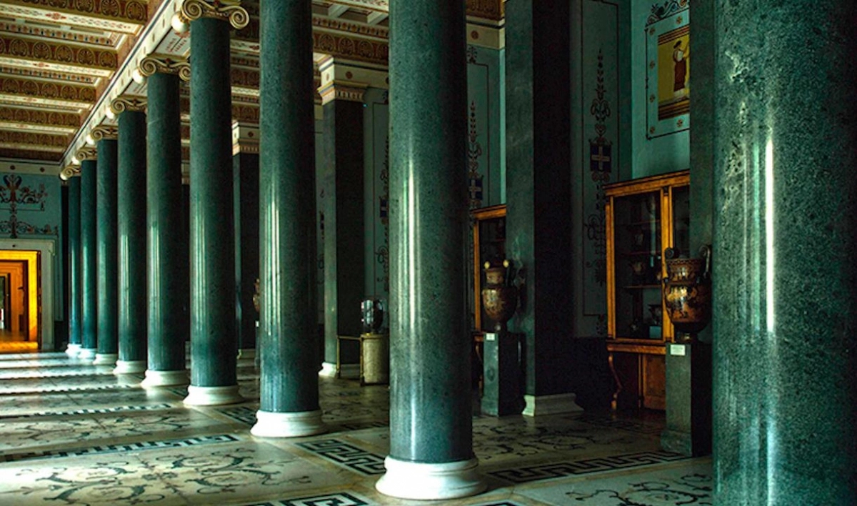 Кумская ваза. Как создавали один из шедевров эрмитажной коллекции - tvspb.ru