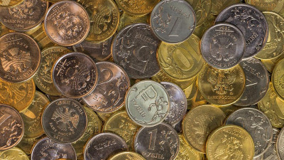 Падение рубля. Как экономическая ситуация отразится на жизни россиян