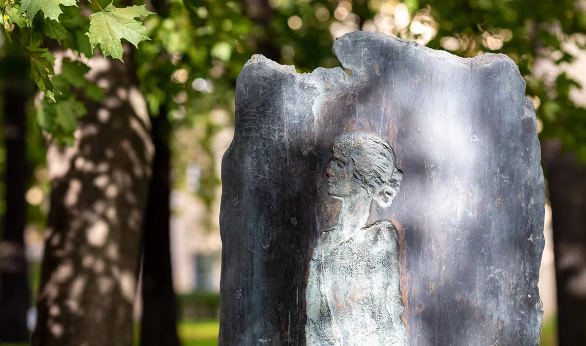 В День пожилых людей музей Анны Ахматовой приглашает пенсионеров на бесплатные экскурсии - tvspb.ru