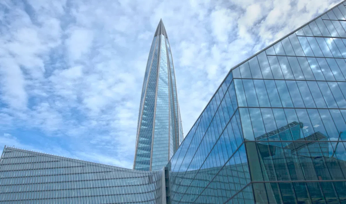 Серию товарных знаков с «Лахта Центром» зарегистрировал «Газпром» - tvspb.ru