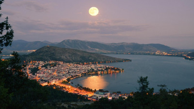 Лимитированный доступ. Греция разрешила россиянам прибывать в страну, но с рядом ограничений