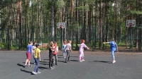 На летний отдых детей в лагерях Петербурга выделено более 3,5 млрд рублей