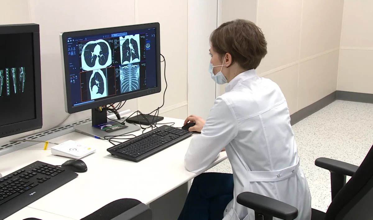 Врач рассказал, почему пациенты могут не сразу заметить поражение легких при COVID-19 - tvspb.ru