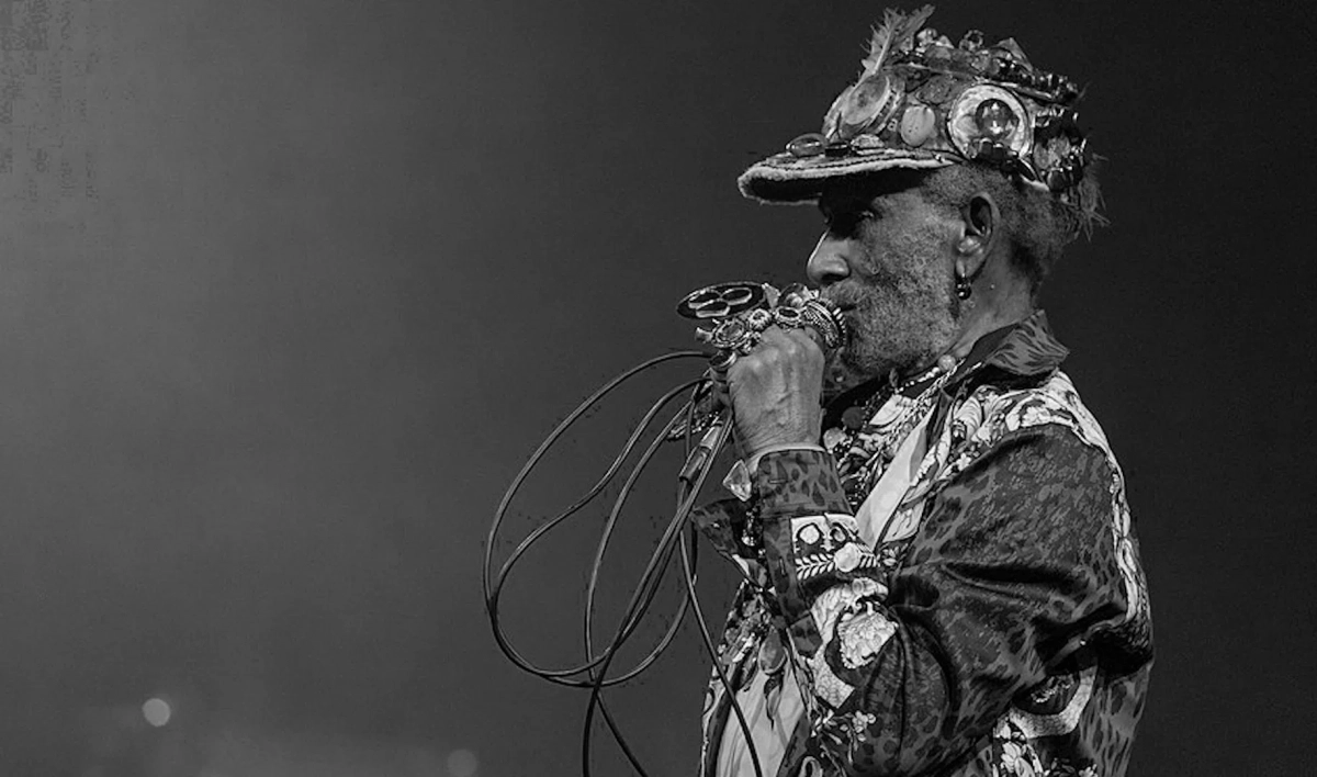 Ушел из жизни один из ключевых исполнителей регги Ли «Скретч» Перри - tvspb.ru