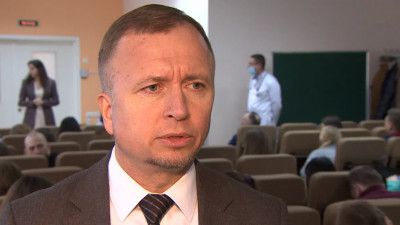 В Педиатрическом университете прошла встреча студентов с главой Комздрава Дмитрием Лисовцом
