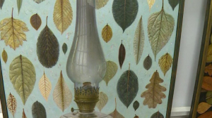 Искусство осени: портрет лампы и другие шедевры из листьев