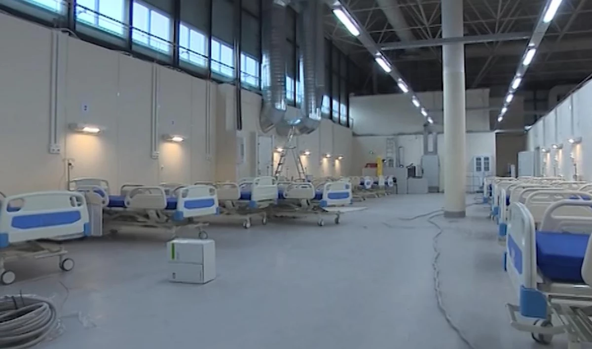 Александр Беглов: Во временном госпитале в «Ленэкспо» развернуто 2,5 тысячи коек - tvspb.ru
