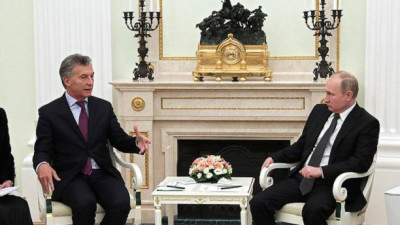 Владимир Путин пригласил президента Аргентины на ЧМ по футболу