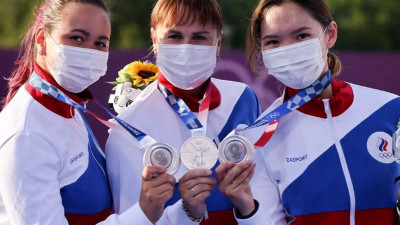 Российские лучницы взяли серебро в командном турнире Олимпиады в Токио
