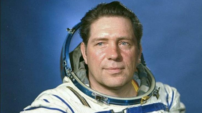 Ушел из жизни летчик-космонавт Владимир Ляхов