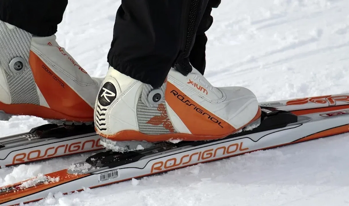 Российские лыжники будут выступать на международных турнирах без флага и гимна - tvspb.ru