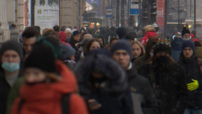 В Смольном рассказали, при каких условиях Петербург сможет вернуться к обычной жизни