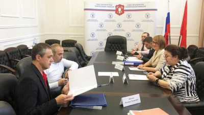 Горизбирком принял документы у 24-го претендента на пост губернатора Санкт-Петербурга